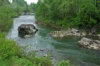 �J����